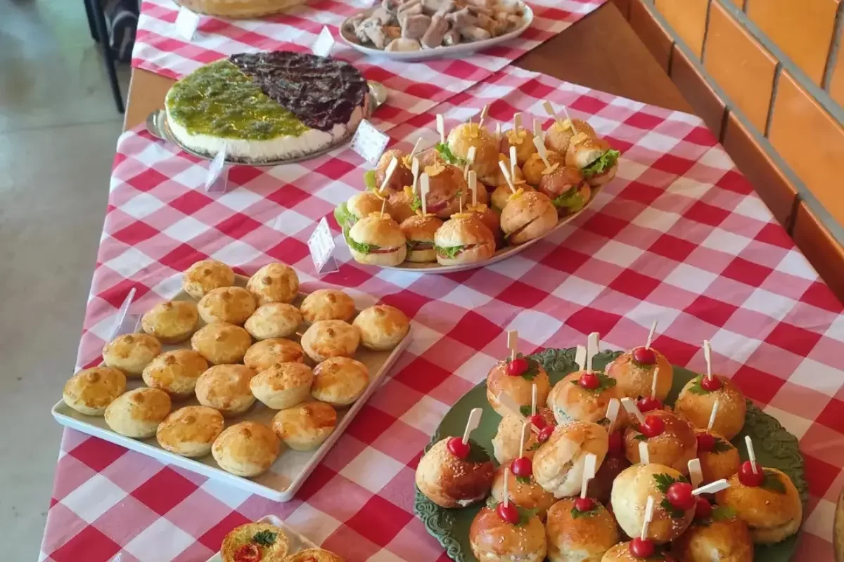 O Kiwizeiro Café Colonial