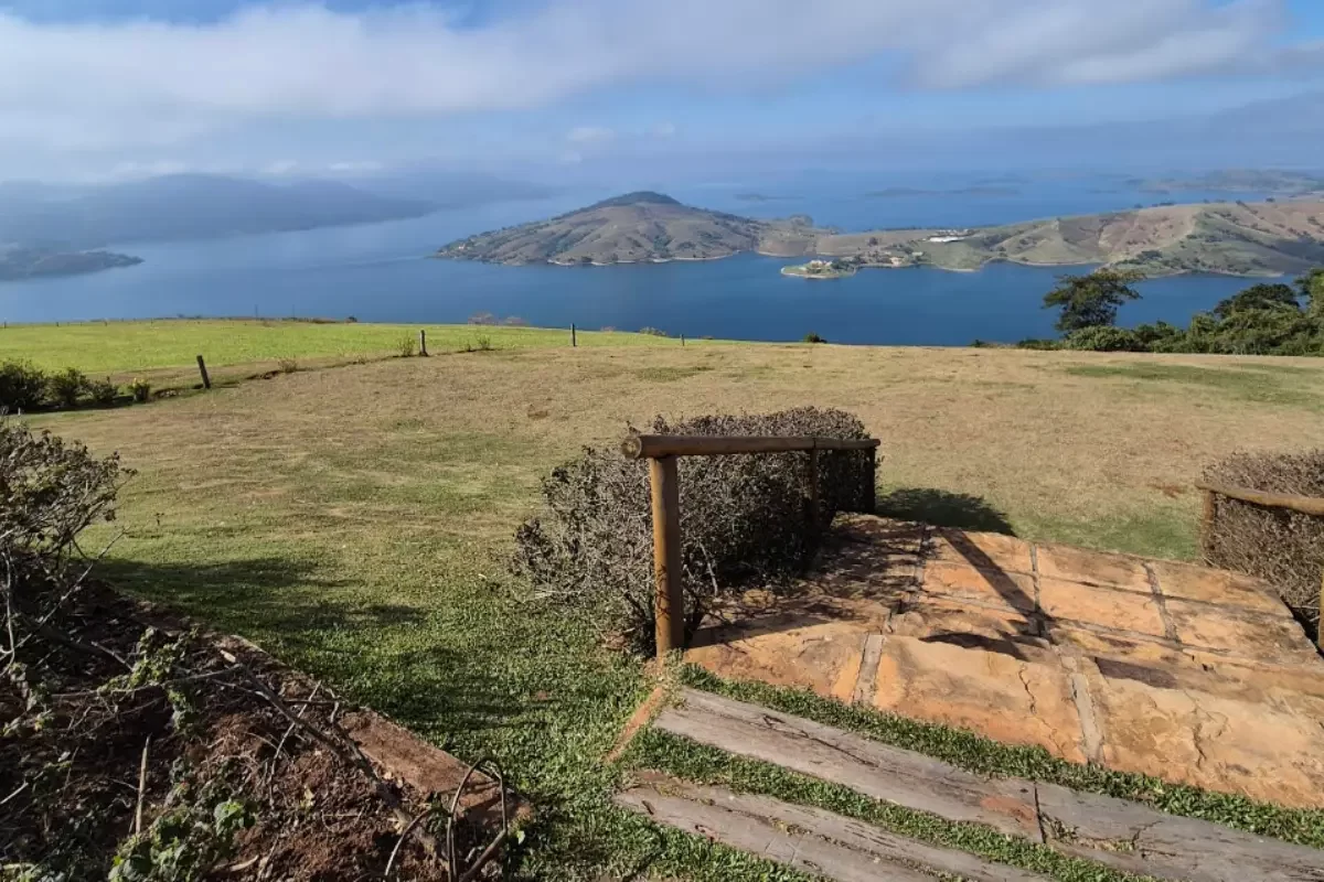 pedra-do-indio-ribeirao-claro