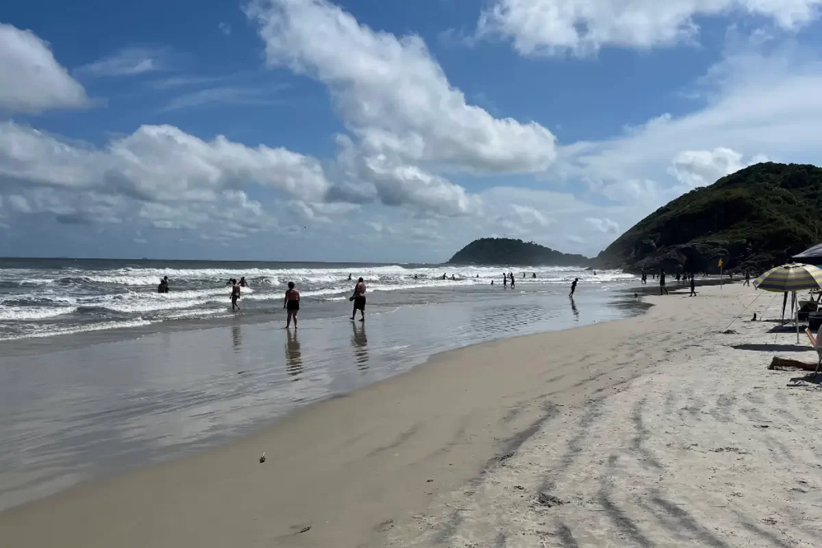 praia-de-fora-ilha-do-mel