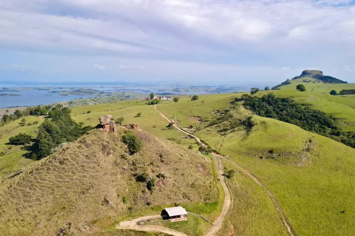 trilha-da-pedra-do-indio